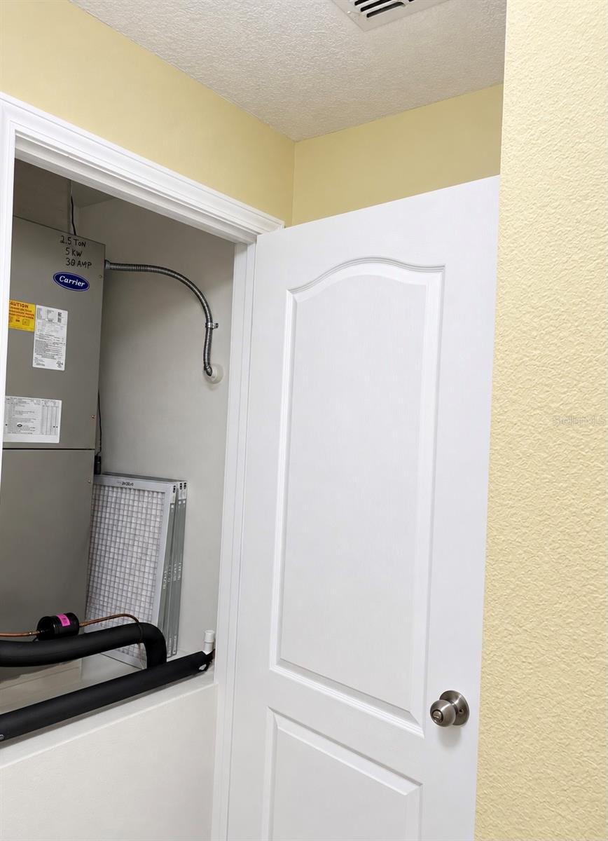 9412 Trumpet Vine Loop Property Photo 42