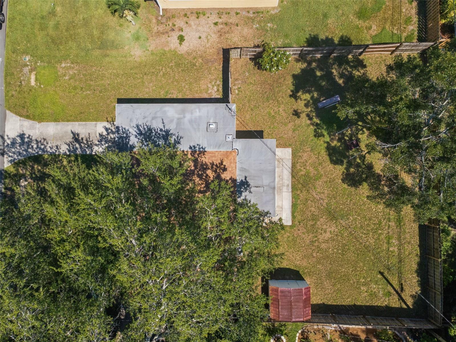 629 Lexington St Property Photo 46