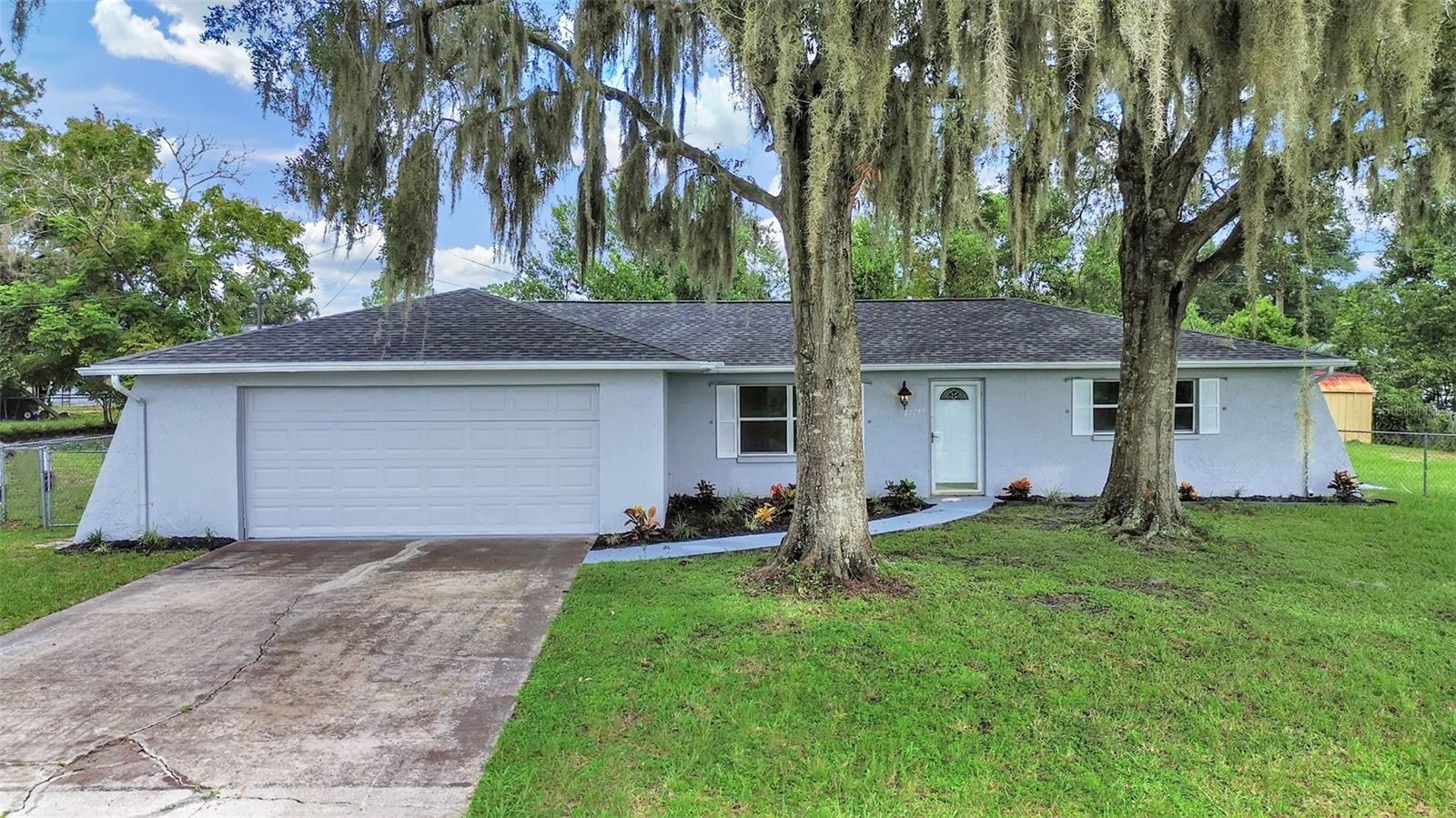 27055 Frampton Ave Property Photo 1
