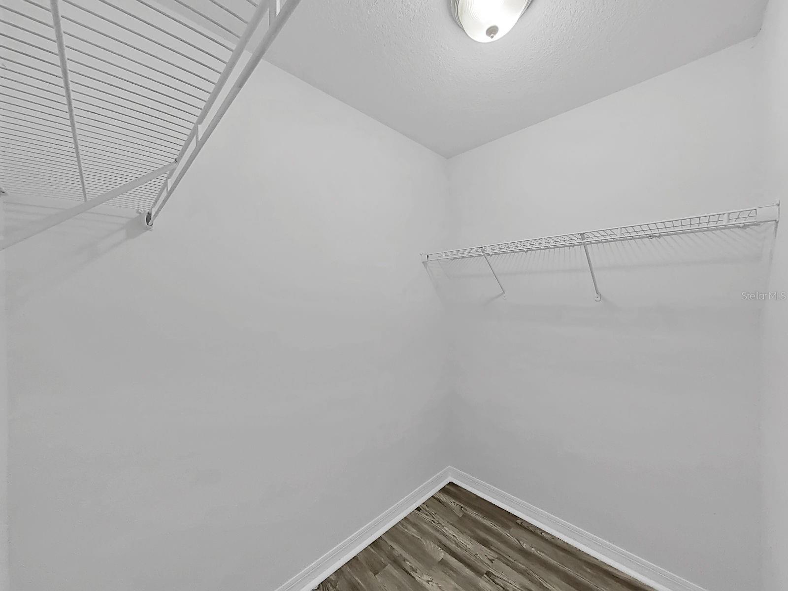 27055 Frampton Ave Property Photo 21