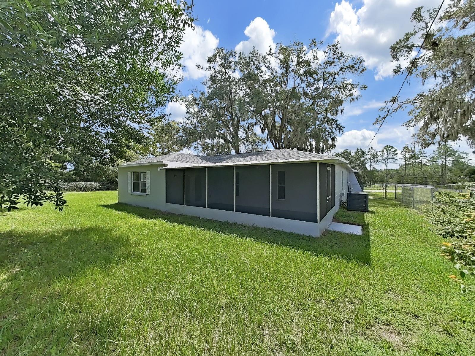 27055 Frampton Ave Property Photo 37