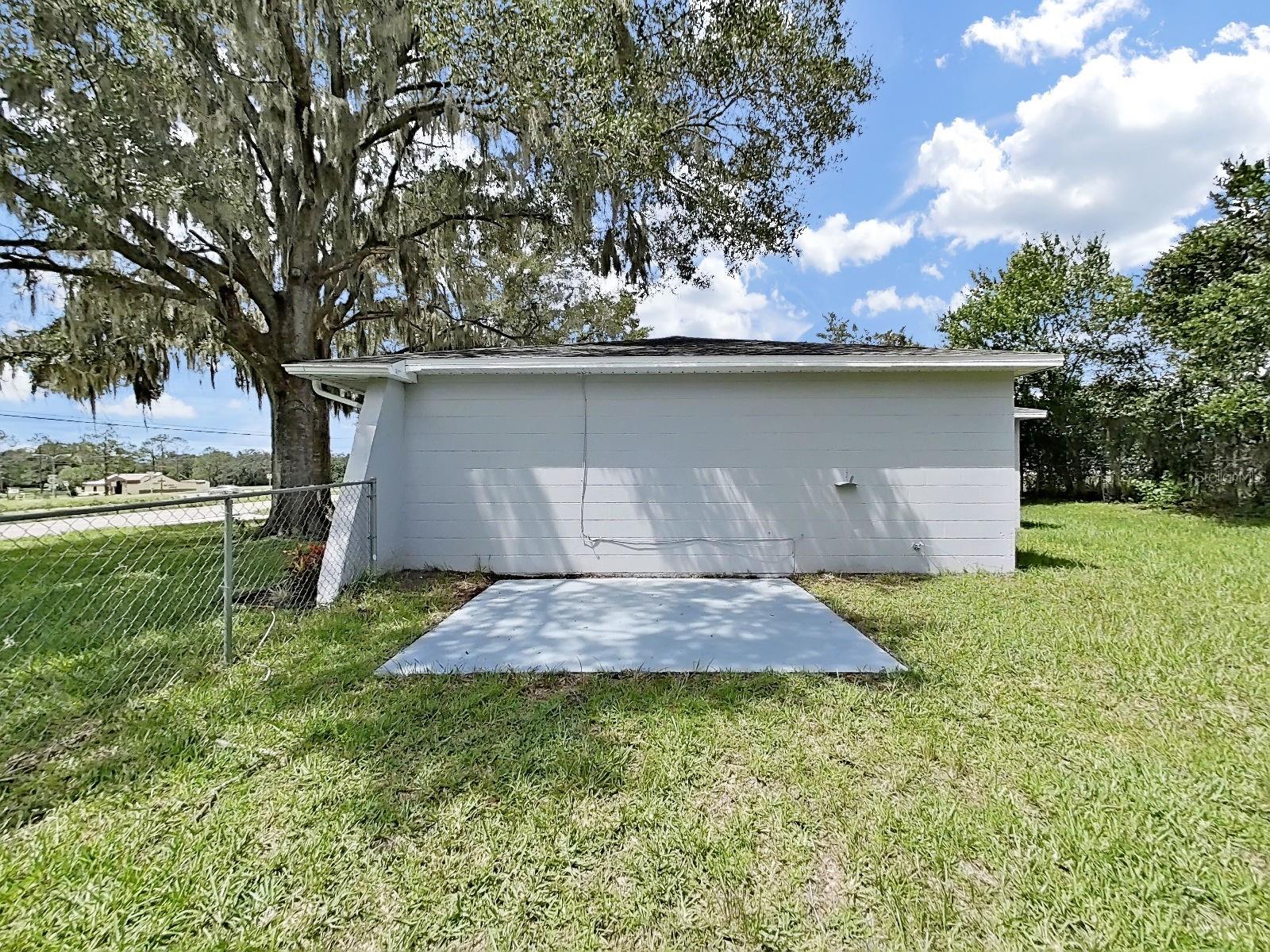 27055 Frampton Ave Property Photo 40