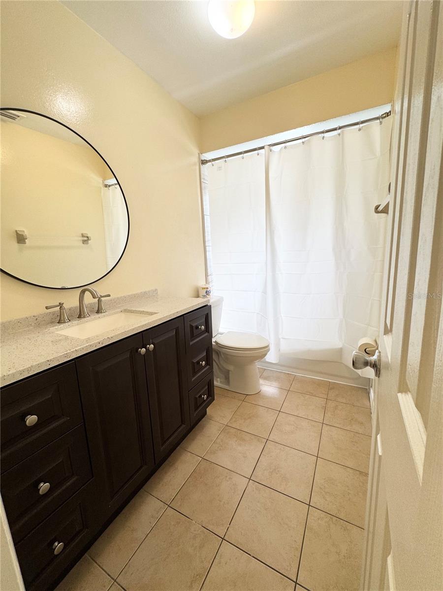 4211 9th St E Property Photo 10