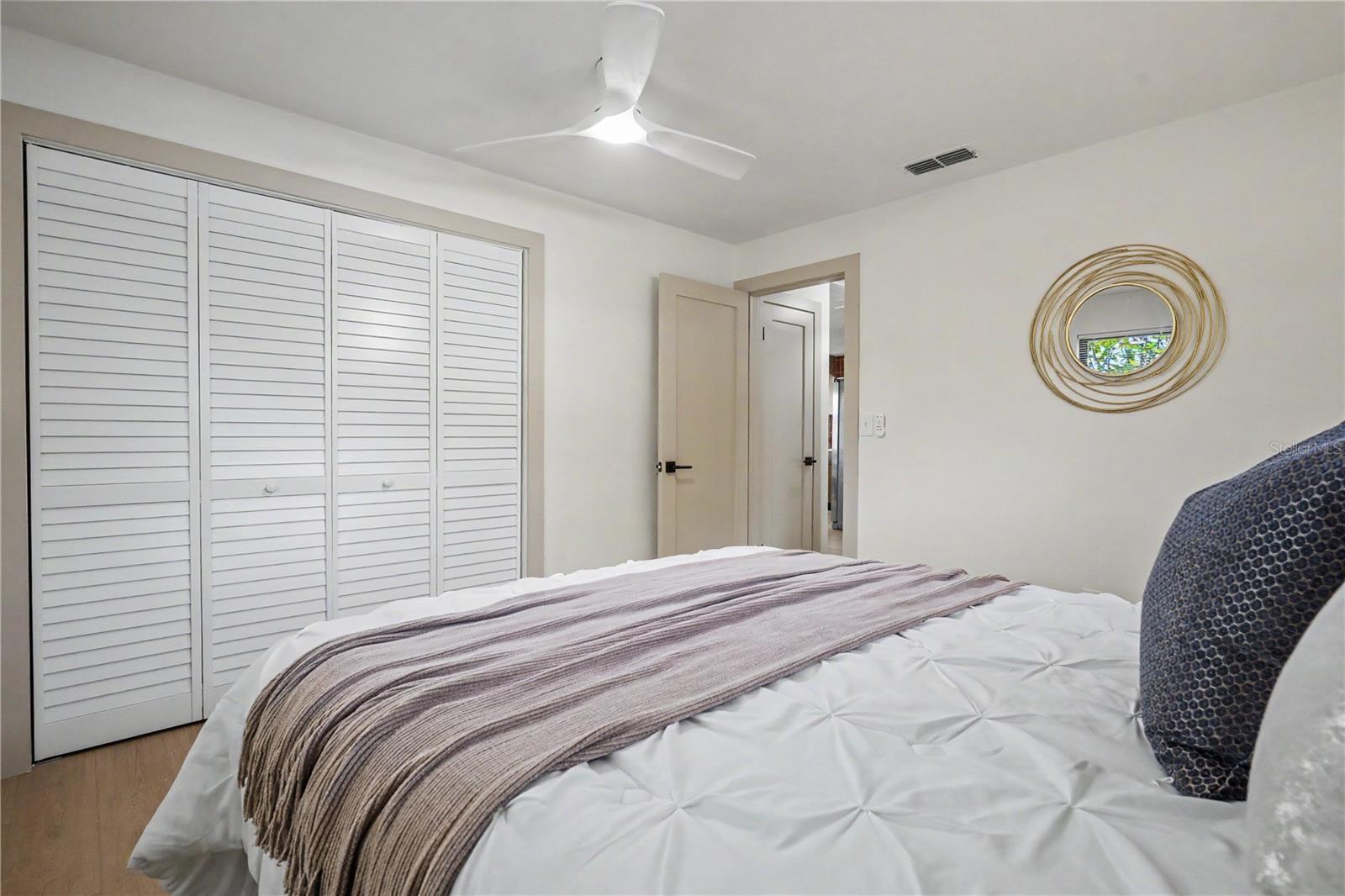 1390 Seabreeze St Property Photo 33