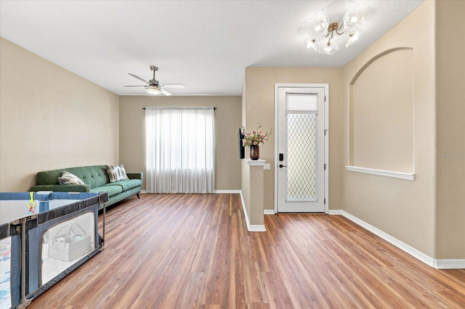 14848 Potterton Cir Property Photo 10