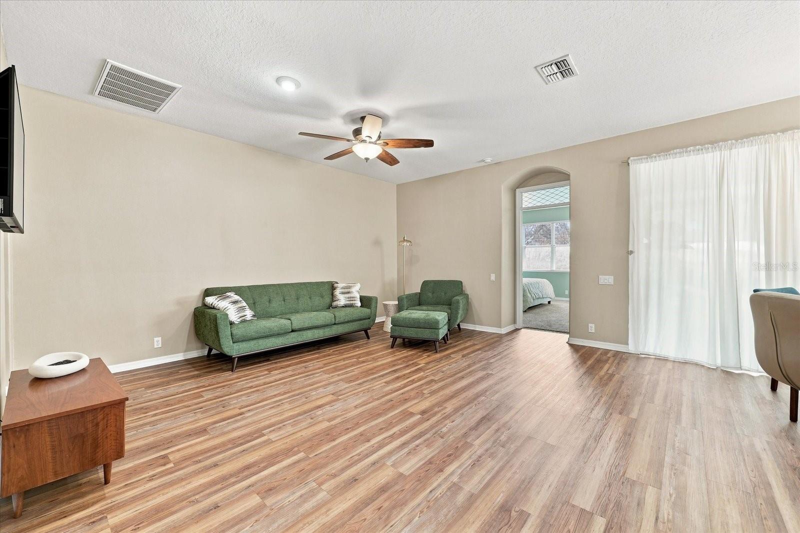 14848 Potterton Cir Property Photo 11