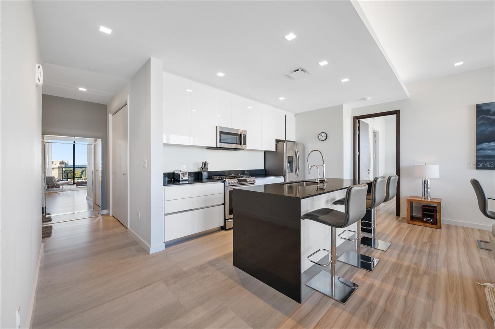 5 N Osceola Ave #508 Property Photo 10