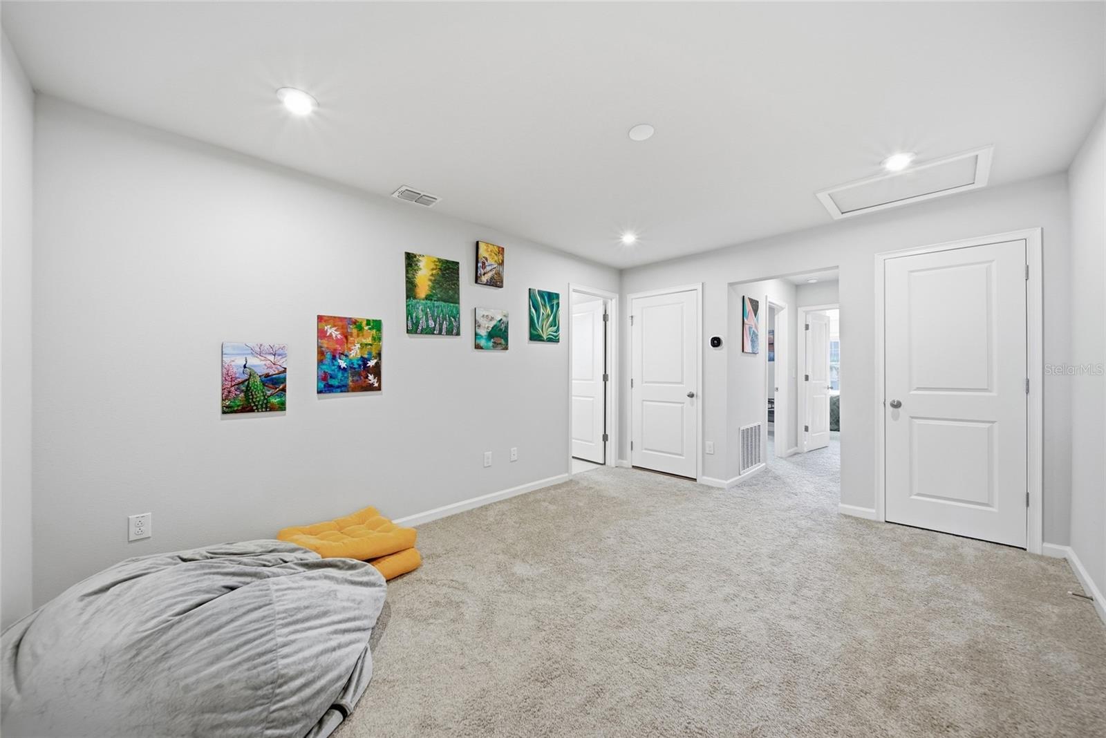 2361 Summerlit St Property Photo 16