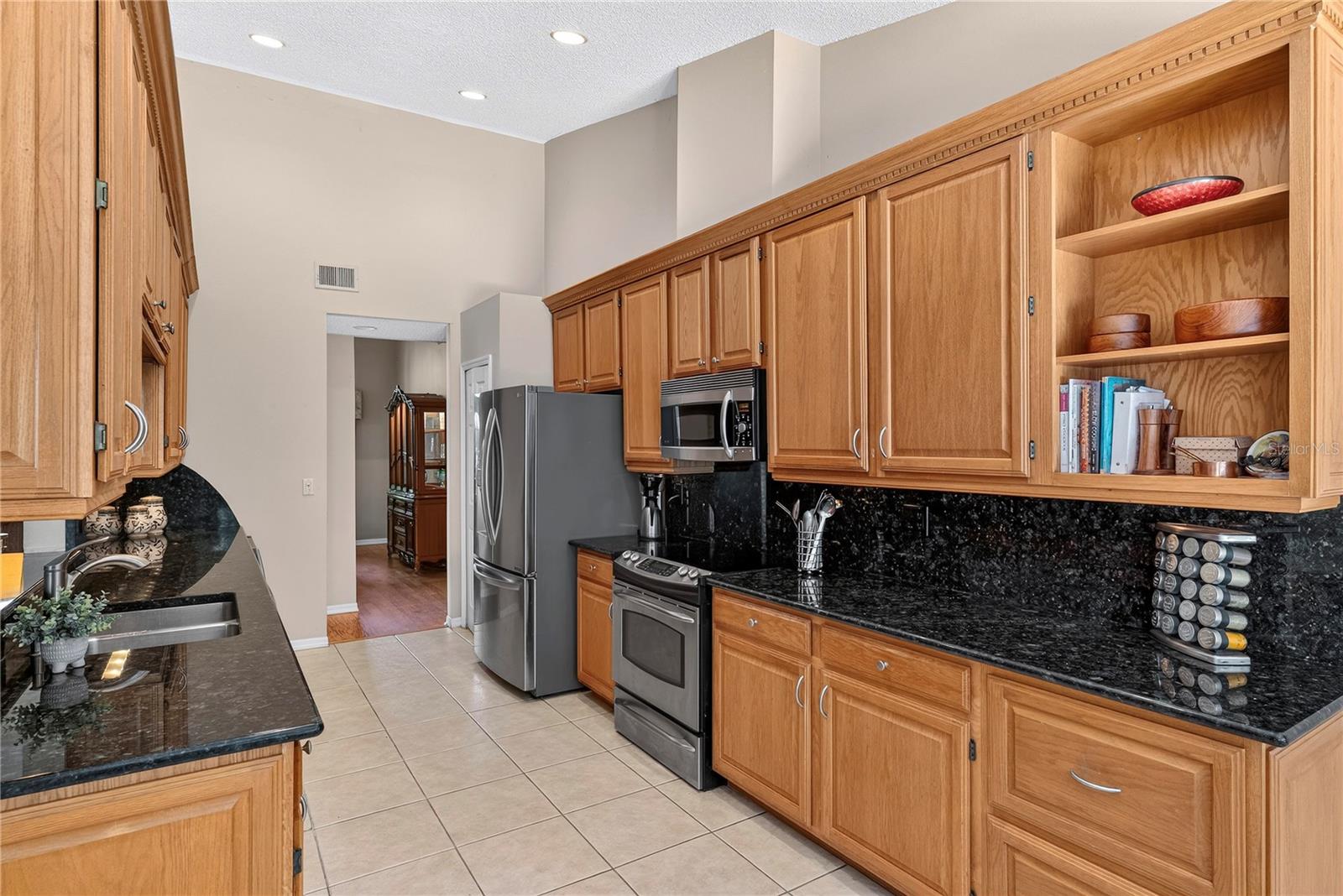 10850 Dearden Cir Property Photo 5