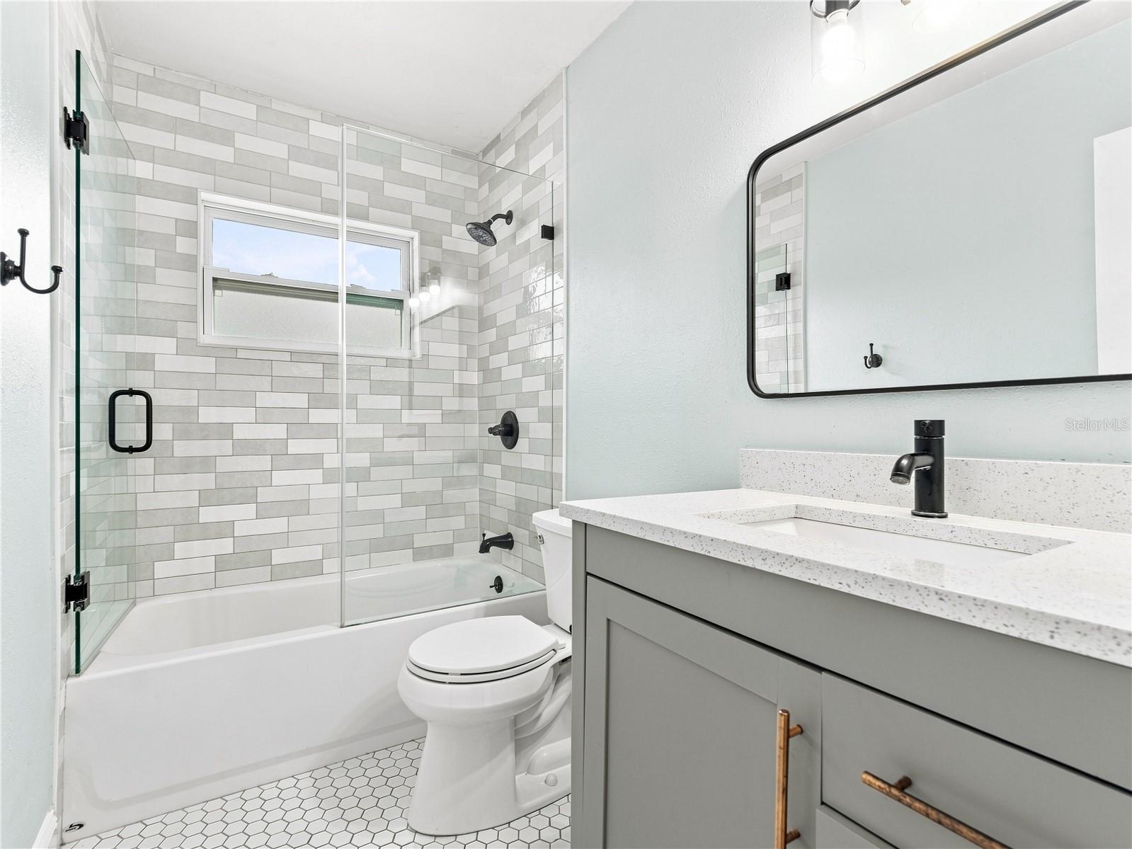1803 E Annona Ave Property Photo 8