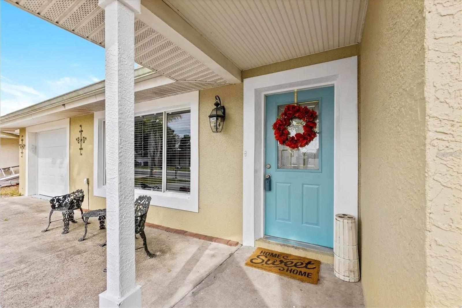 711 Lemonwood Dr Property Photo 3