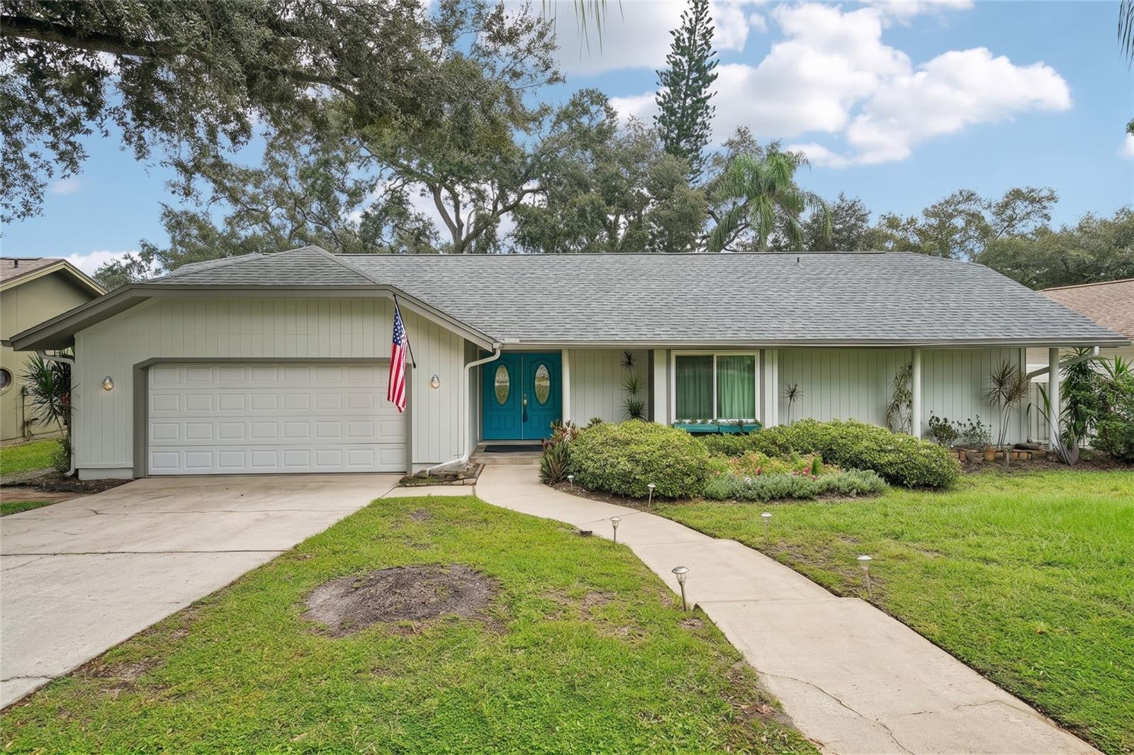 5050 Lake Valencia Blvd W Property Photo 1