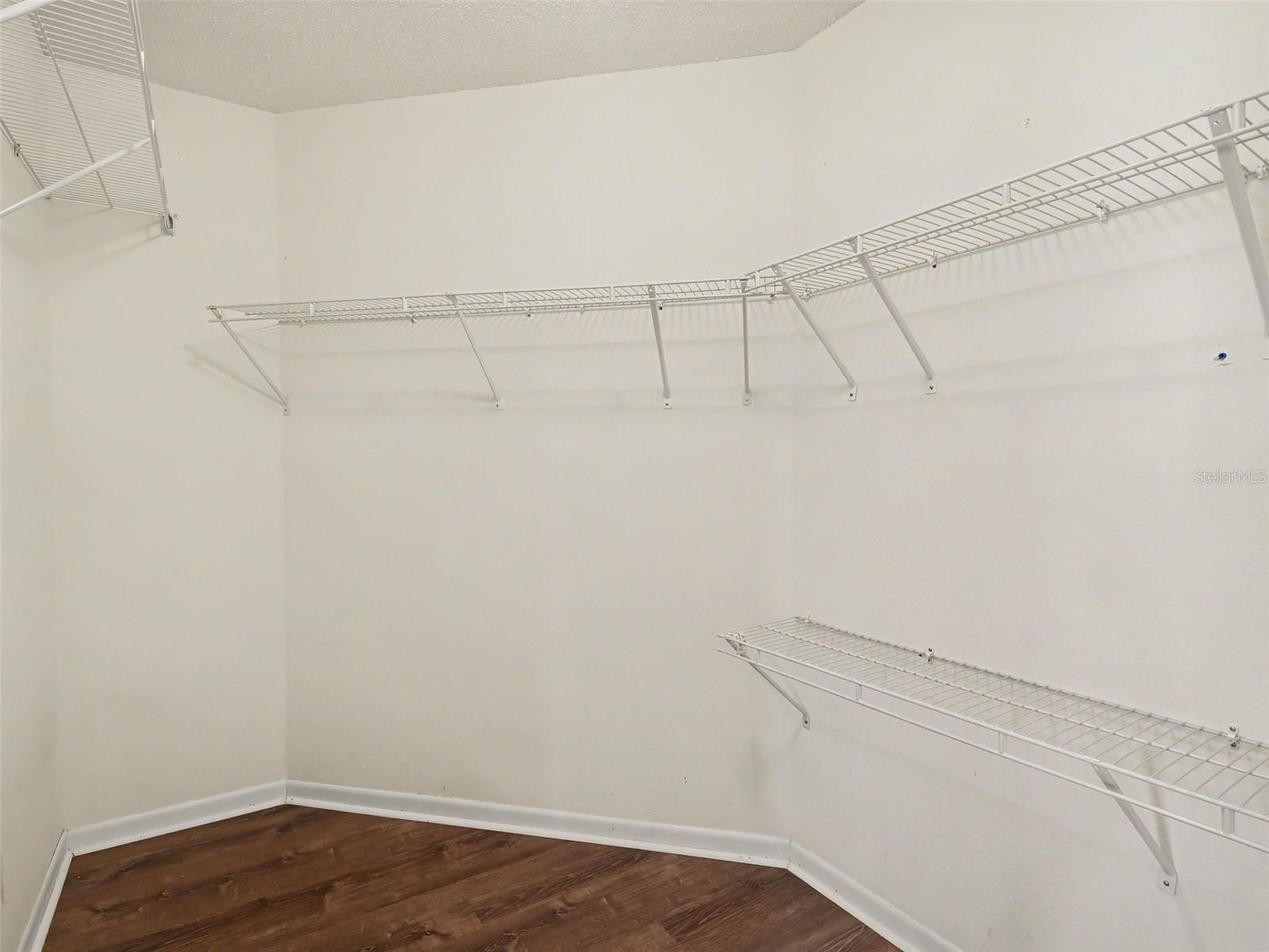 3432 Brookridge Ln Property Photo 17