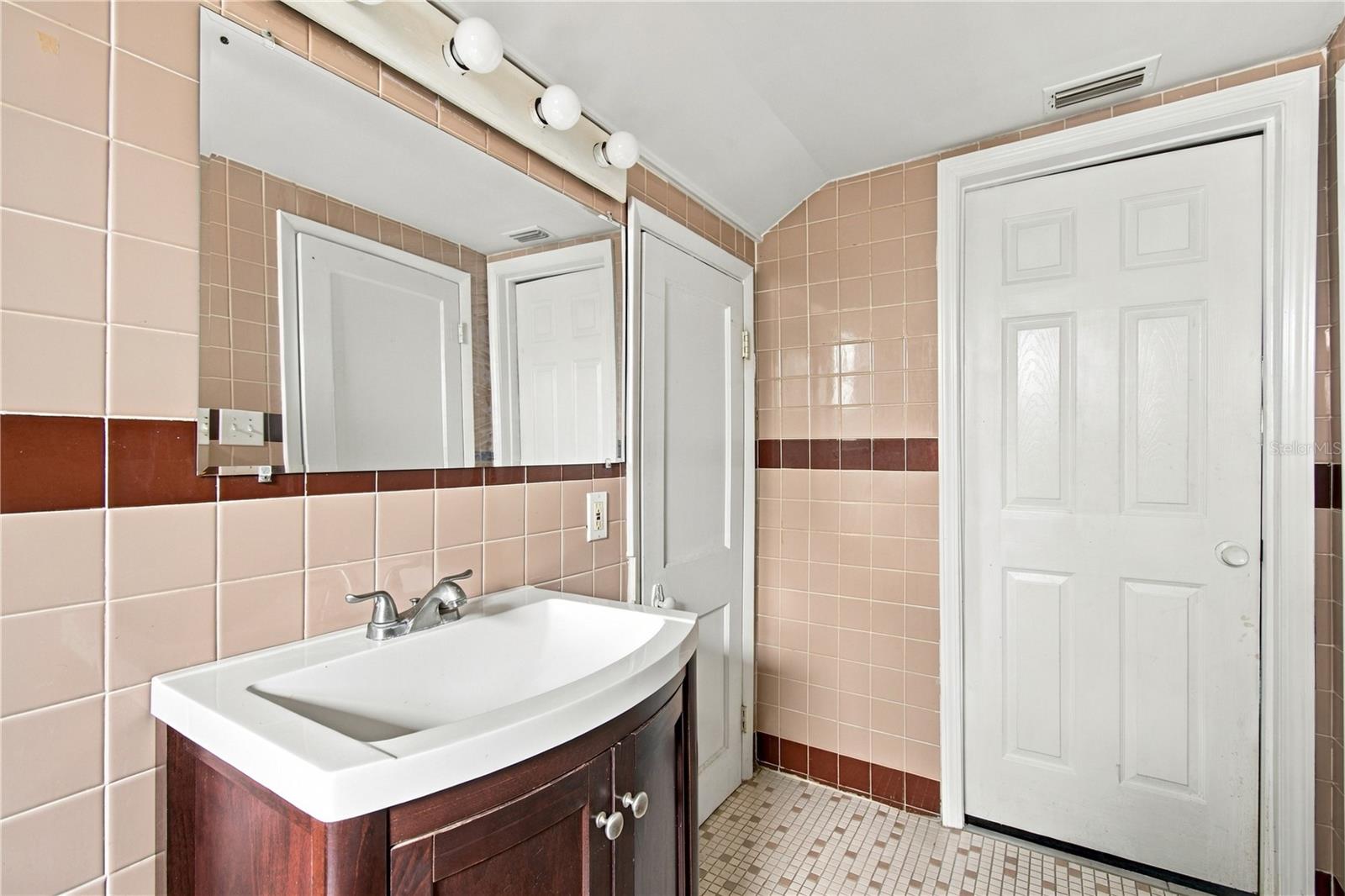 2501 57th Pl N Property Photo 21