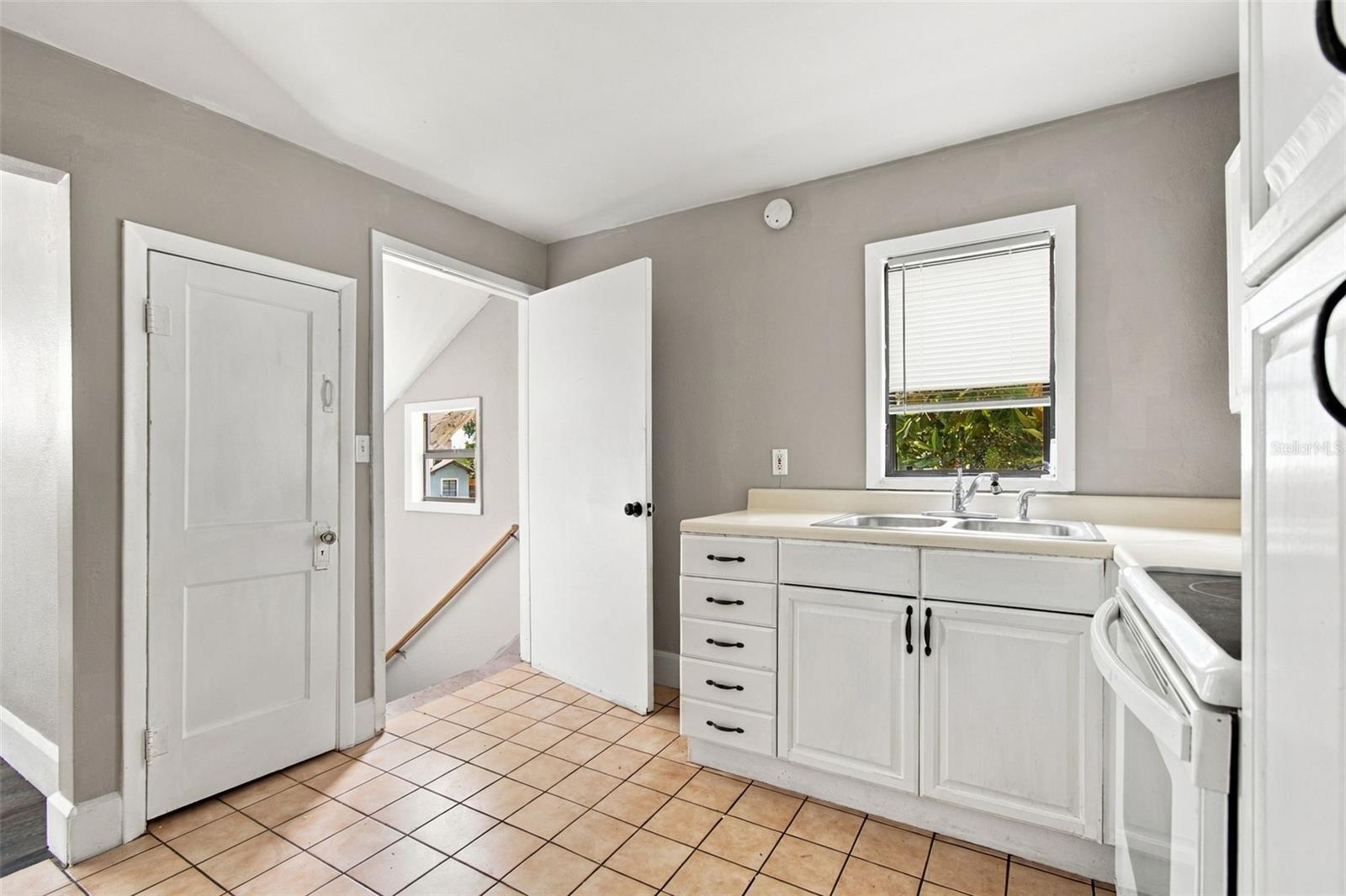 2501 57th Pl N Property Photo 27