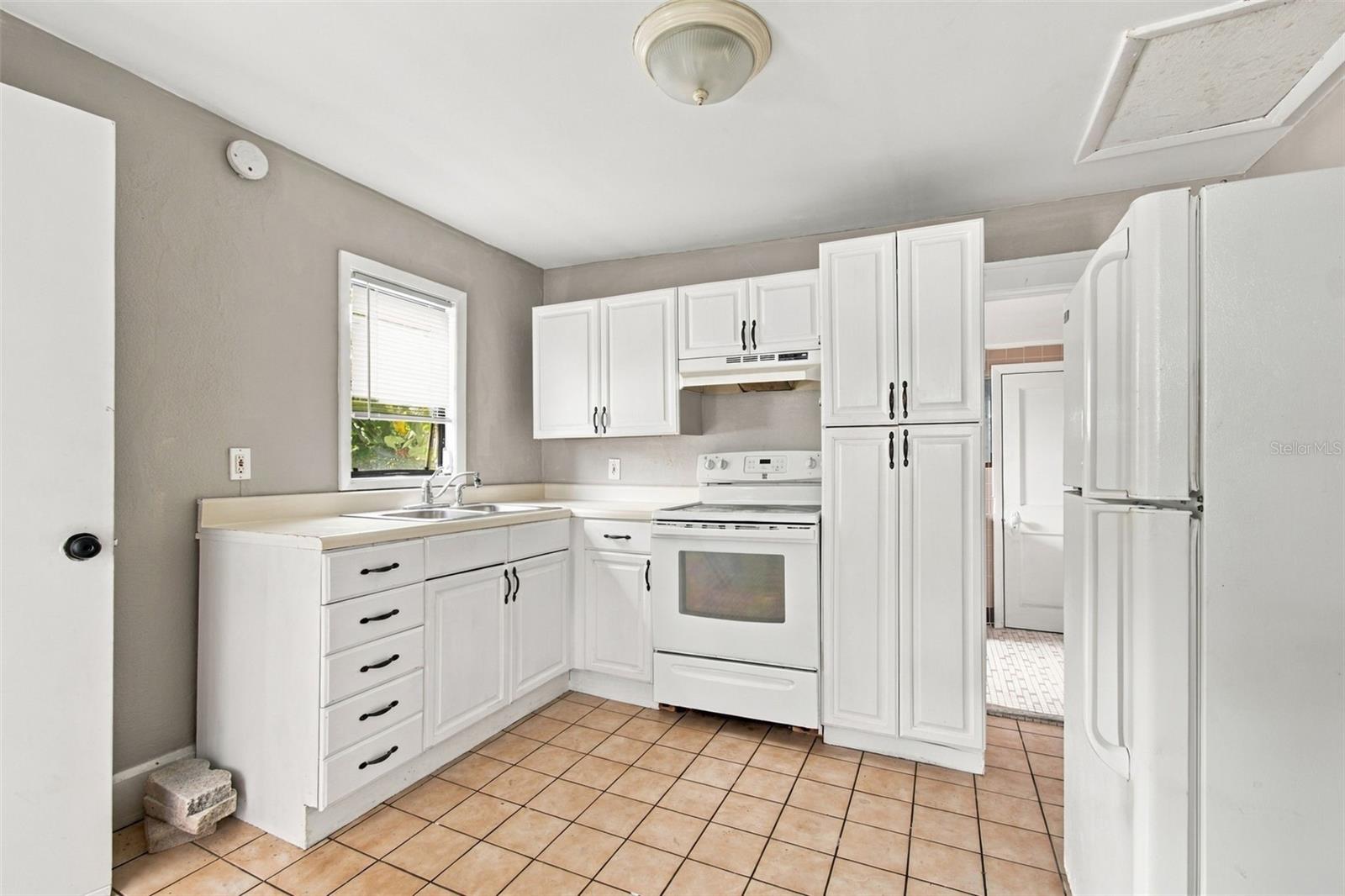 2501 57th Pl N Property Photo 29