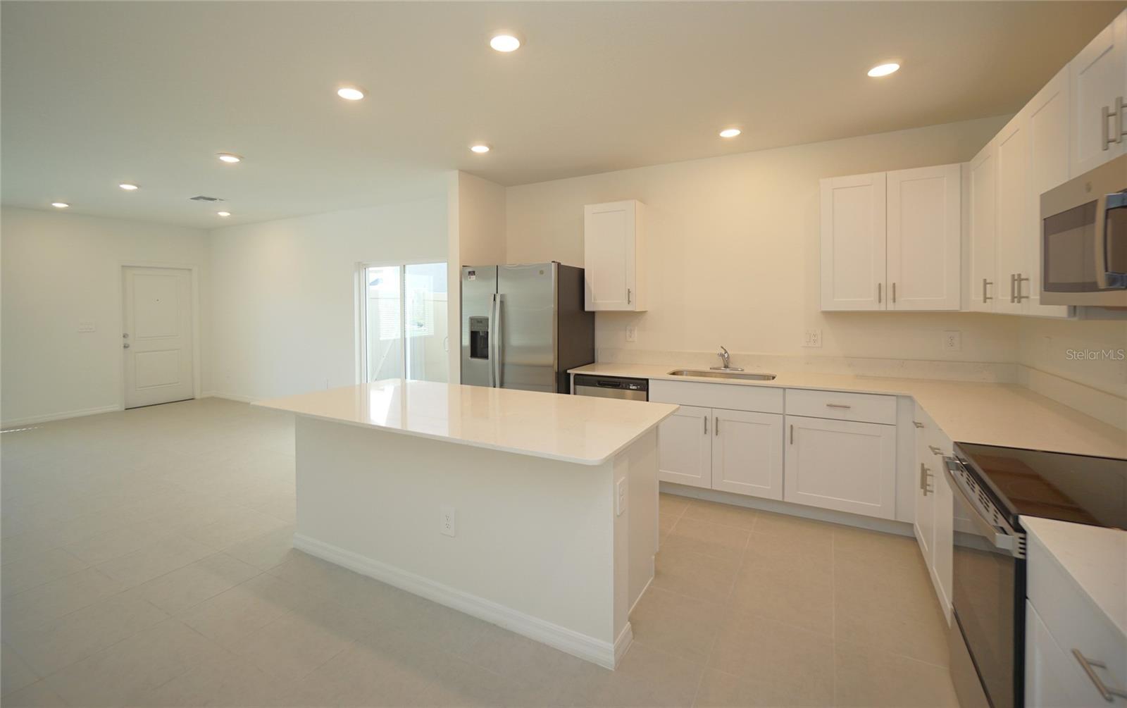 10536 Sage Canyon Dr Property Photo 4