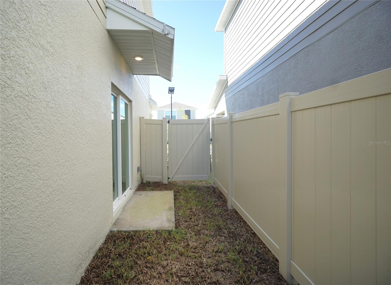 10536 Sage Canyon Dr Property Photo 23