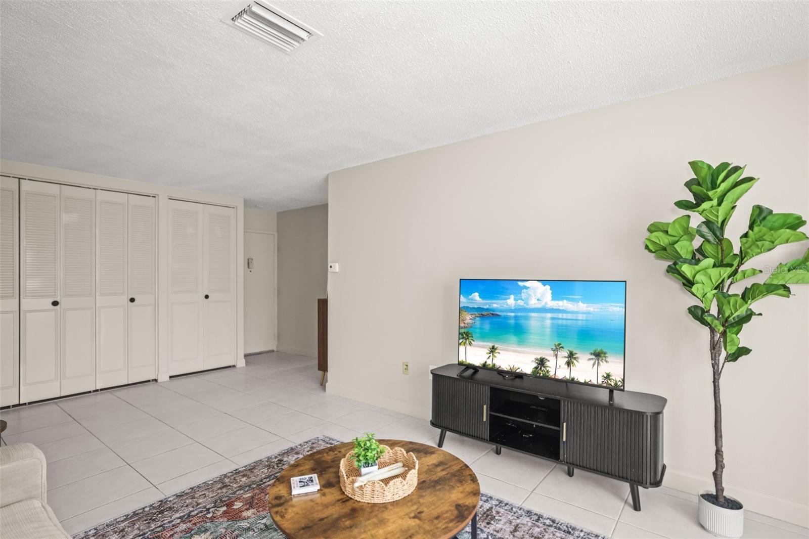 2700 Bayshore Blvd #2110 Property Photo 16