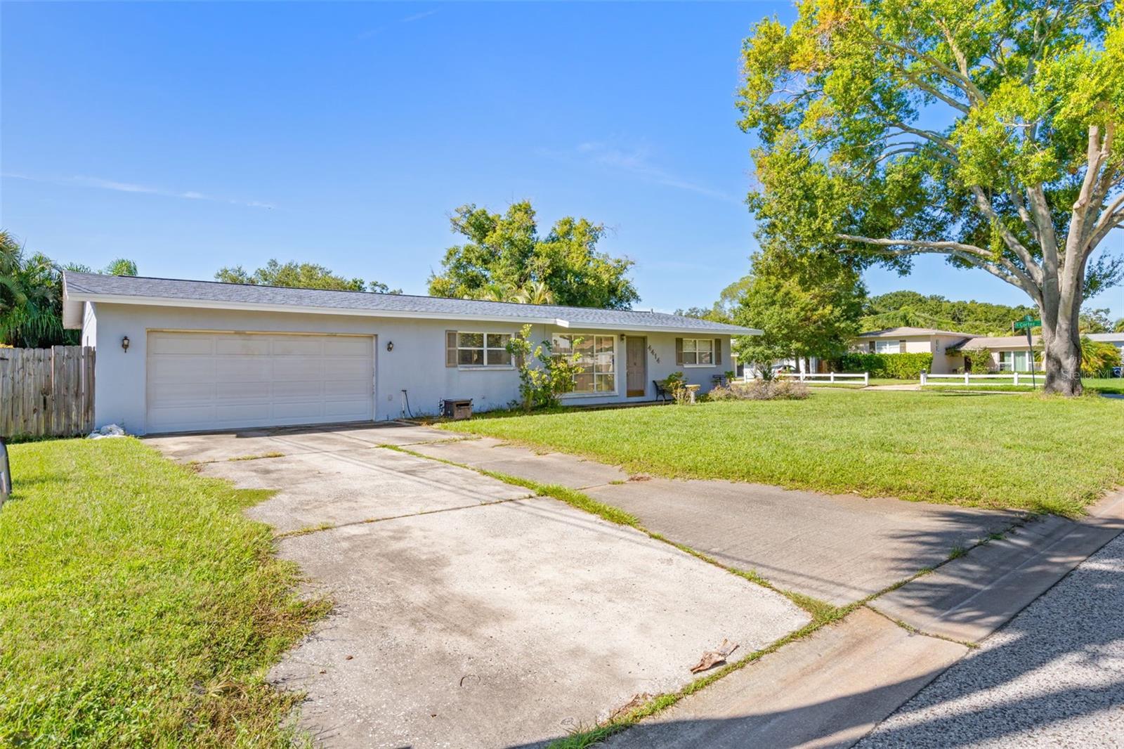 4414 W Fair Oaks Ave Property Photo 3
