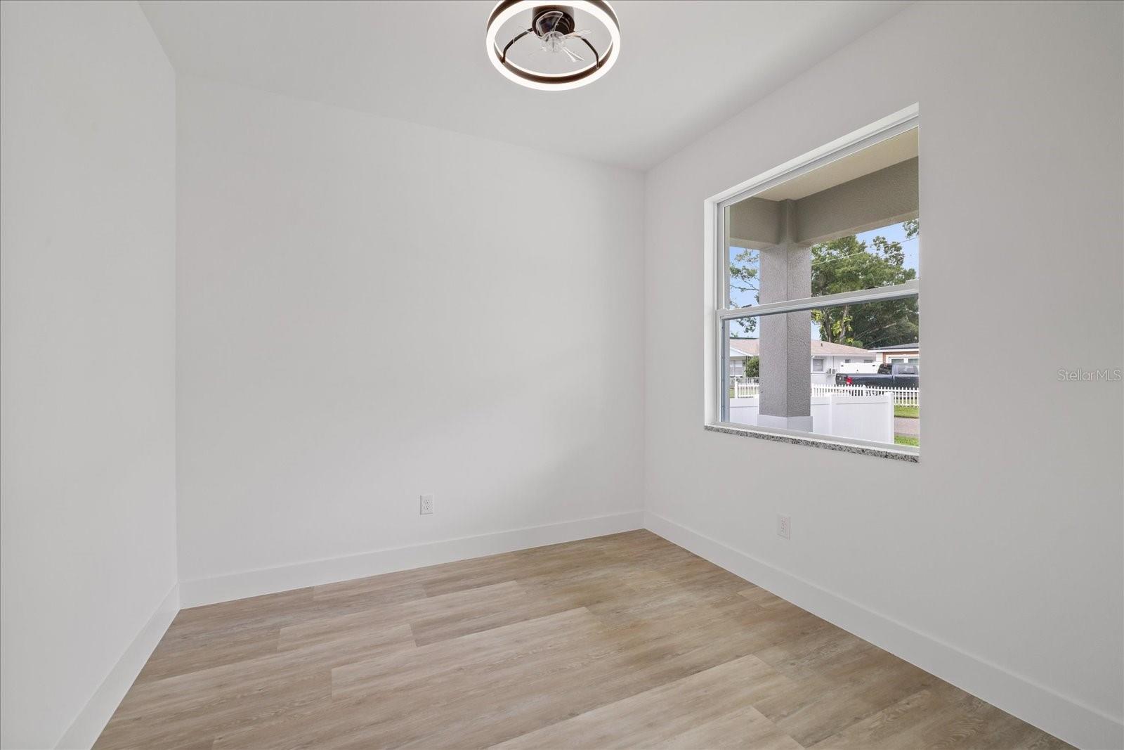 1307 W Patterson St Property Photo 5