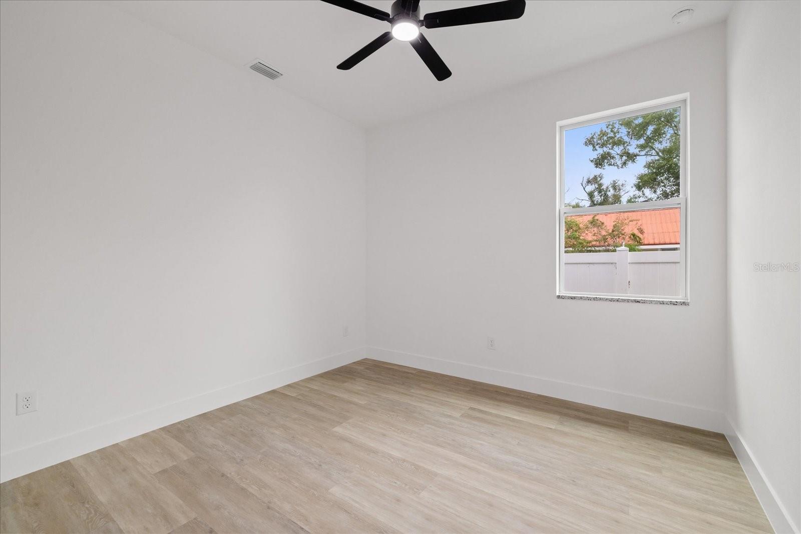 1307 W Patterson St Property Photo 24