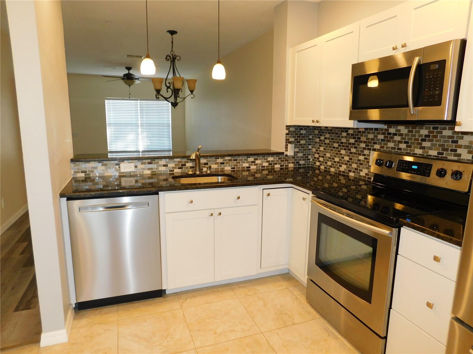 262 Countryside Key Blvd Property Photo 8