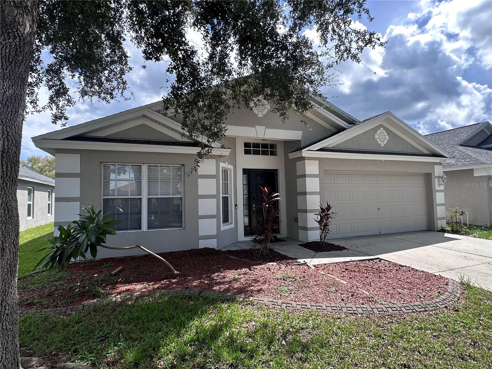 11551 Misty Isle Ln Property Photo 2