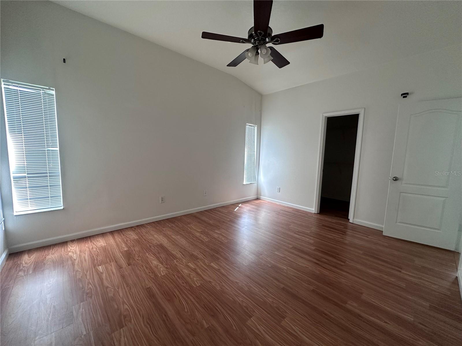 11551 Misty Isle Ln Property Photo 16