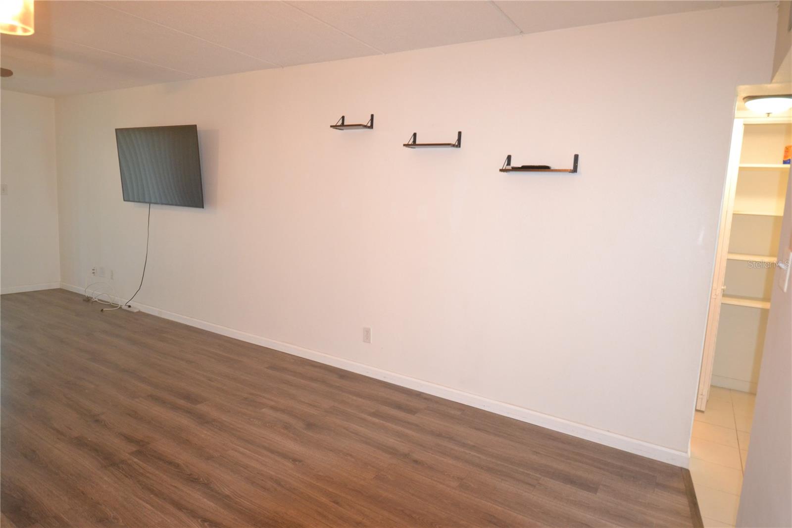 2944 W Bay Dr #105 Property Photo 44