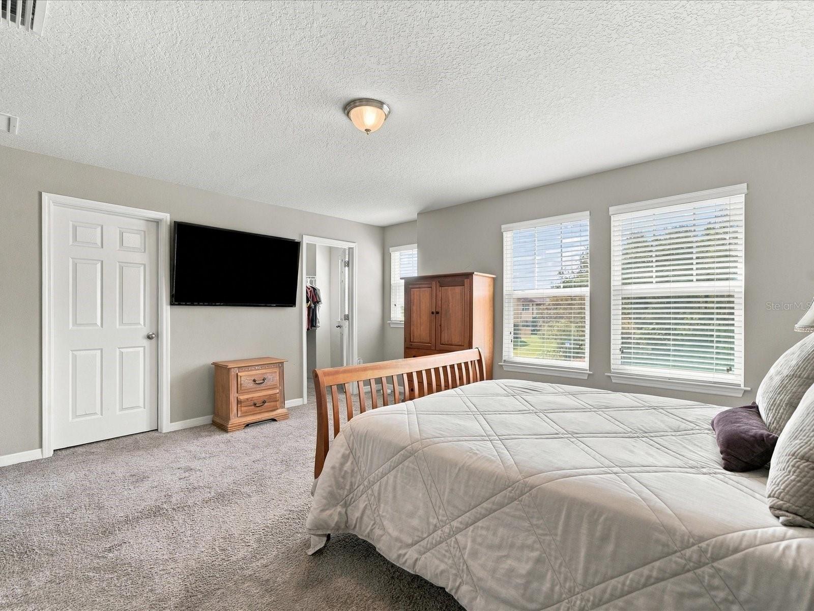 18901 Cornuta St Property Photo 23