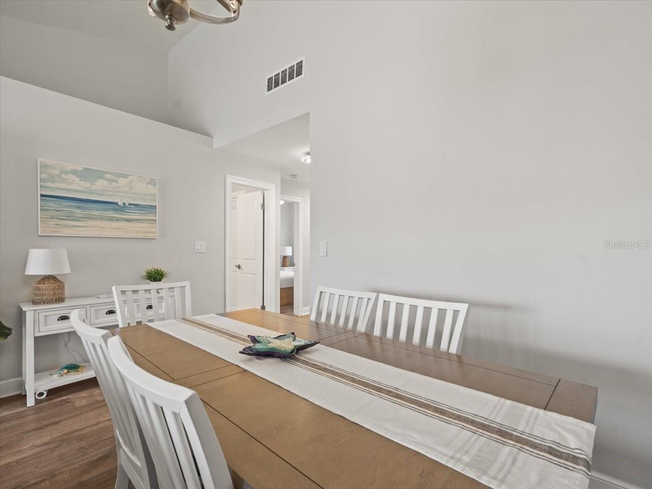 5900 Bahia Del Mar Cir #238 Property Photo 17