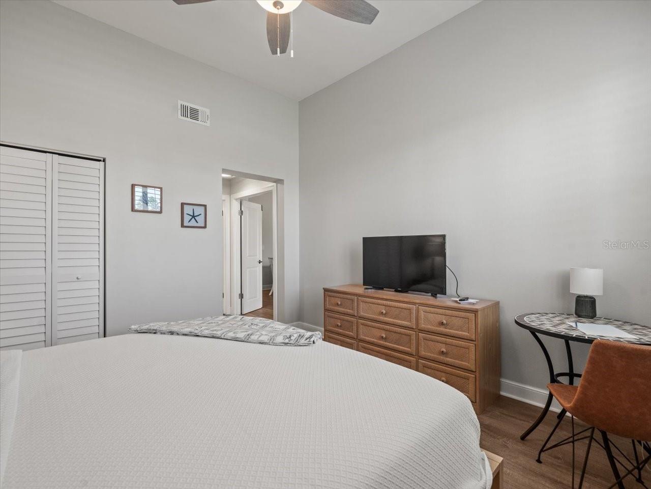 5900 Bahia Del Mar Cir #238 Property Photo 30