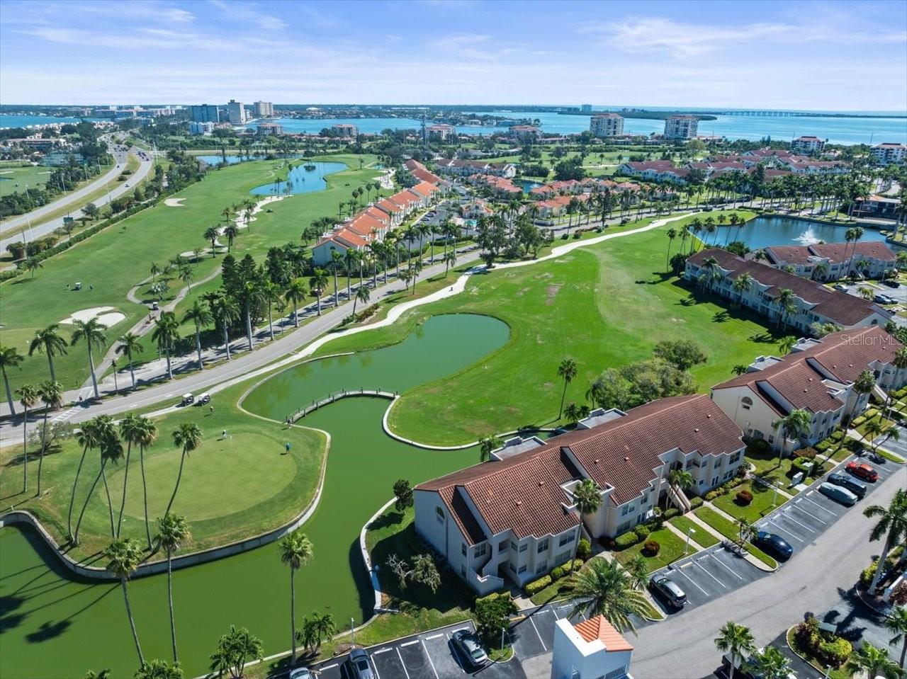 5900 Bahia Del Mar Cir #238 Property Photo 44