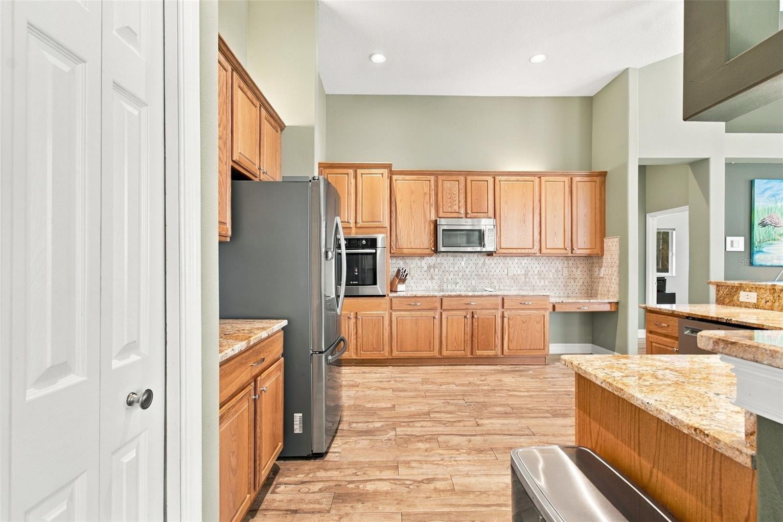 18115 Emerald Bay St Property Photo 8