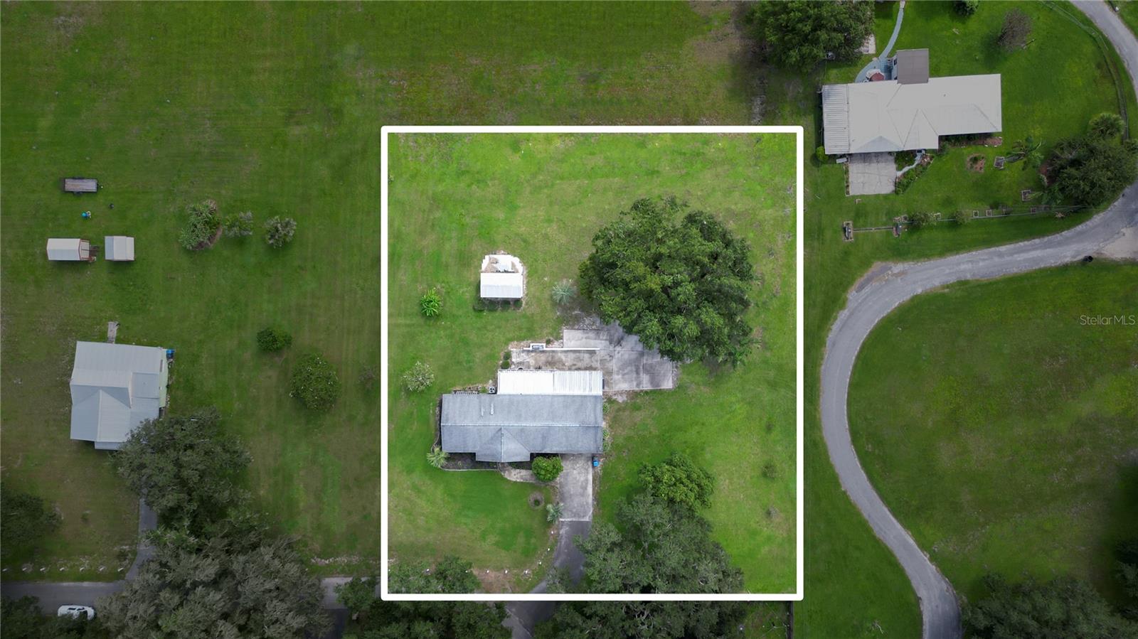 2422 Berry Rd Property Photo 18