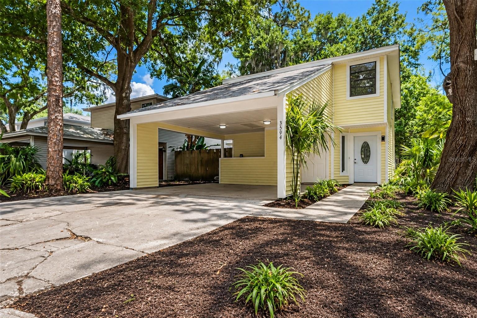 3594 Raintree Cir Property Photo 1