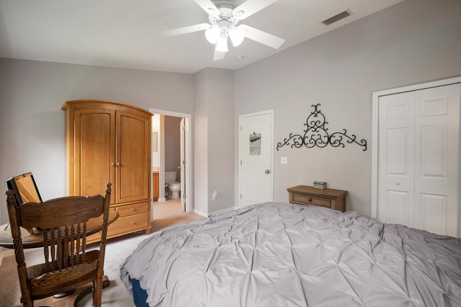 9722 Forestdale Ct Property Photo 14