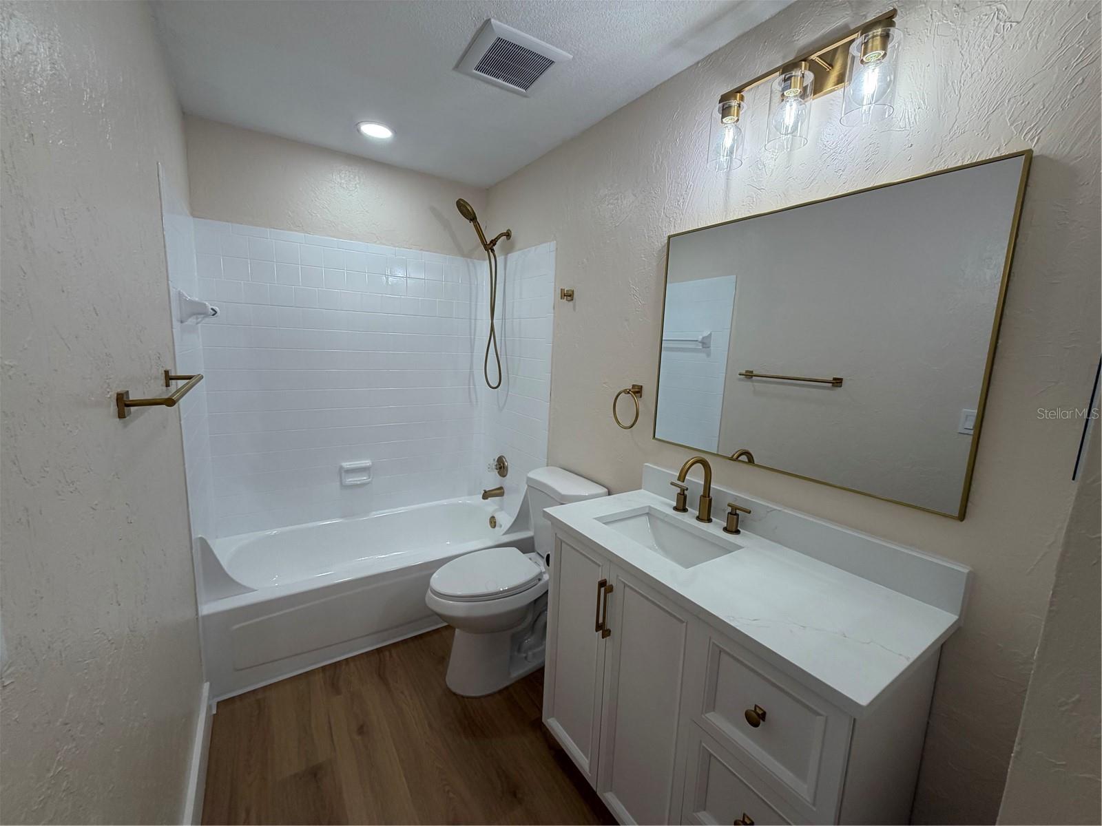 10200 Gandy Blvd N #923 Property Photo 17