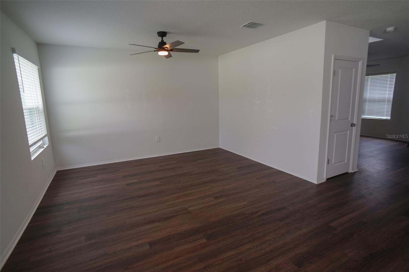 705 Pennsylvania Ave Property Photo 7