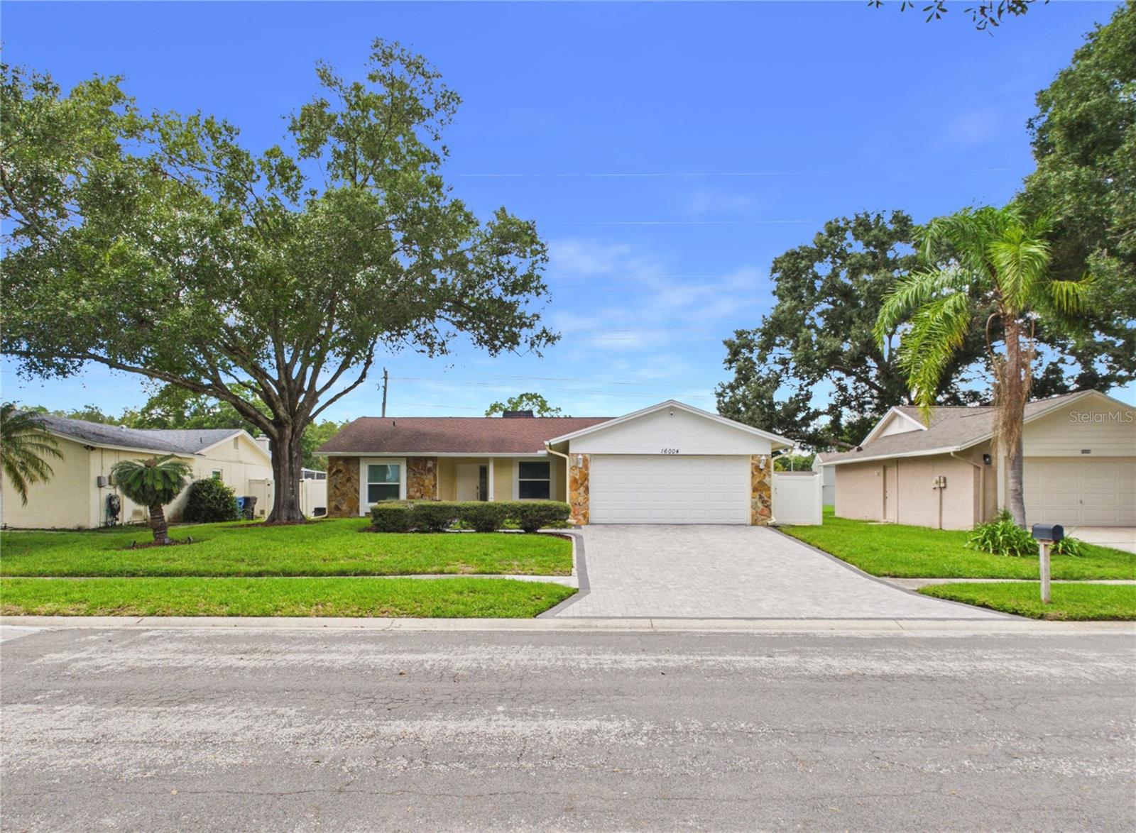 16004 Eagle River Way Property Photo 1