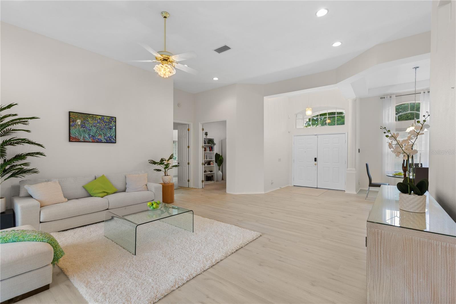 1545 N Dimaggio Path Property Photo 8