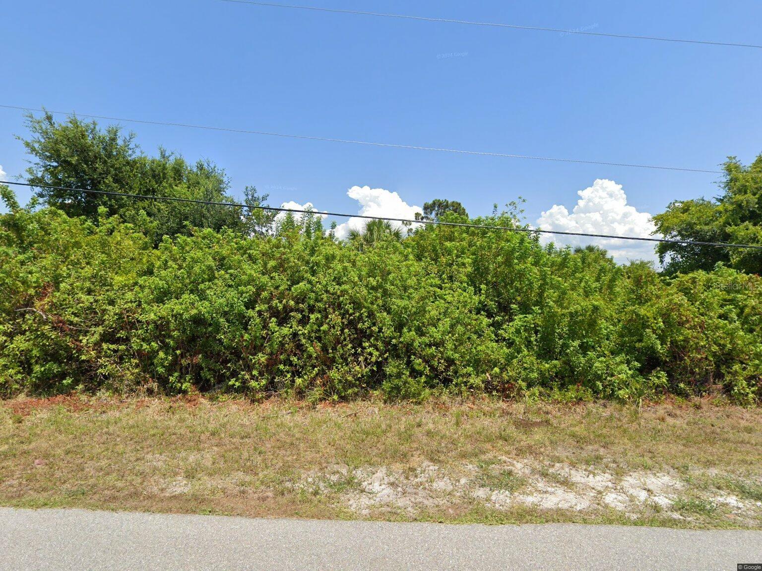 9346 BLUEGILL CIR Property Photo 1