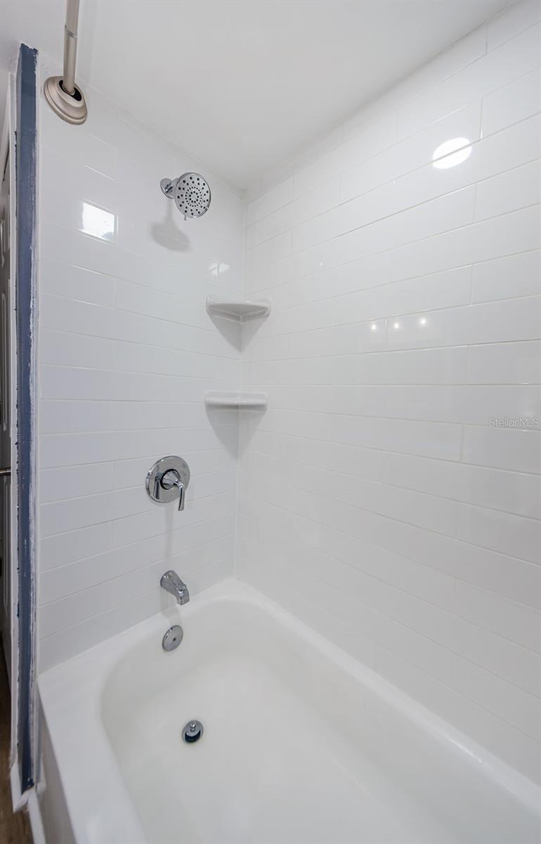 2174 Scotland Dr Property Photo 38