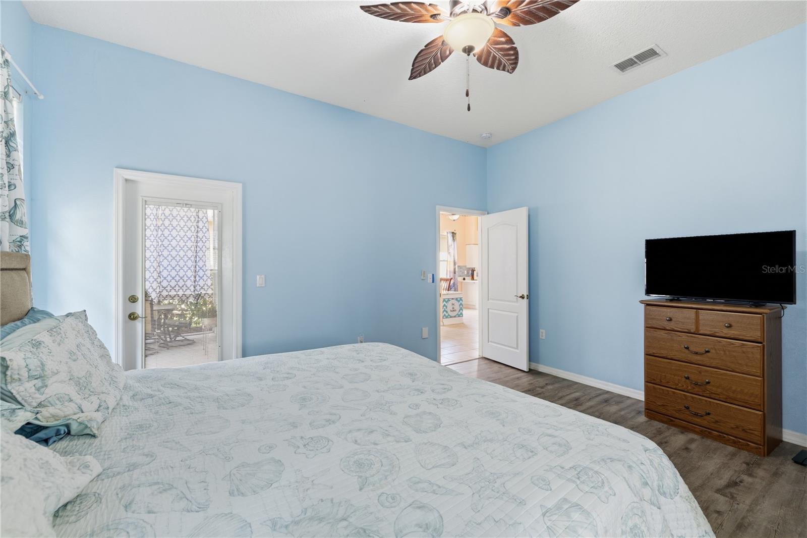 11501 Bloomington Ct Property Photo 18