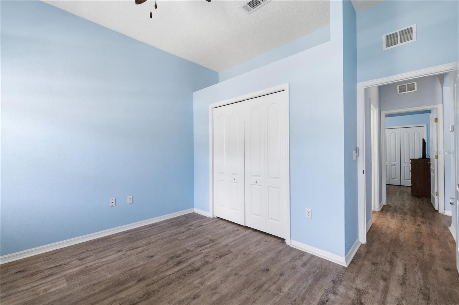 11501 Bloomington Ct Property Photo 24