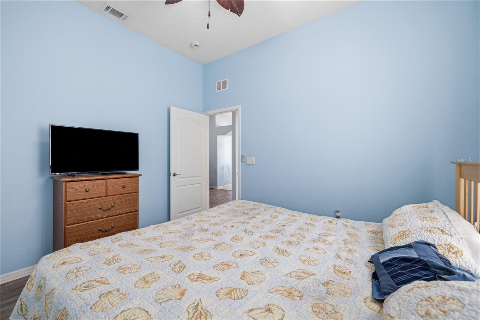 11501 Bloomington Ct Property Photo 27