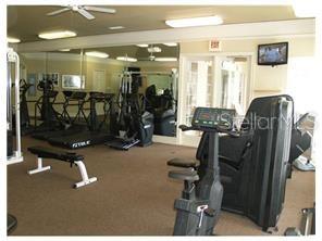 17112 Carrington Park Dr #902 Property Photo 4