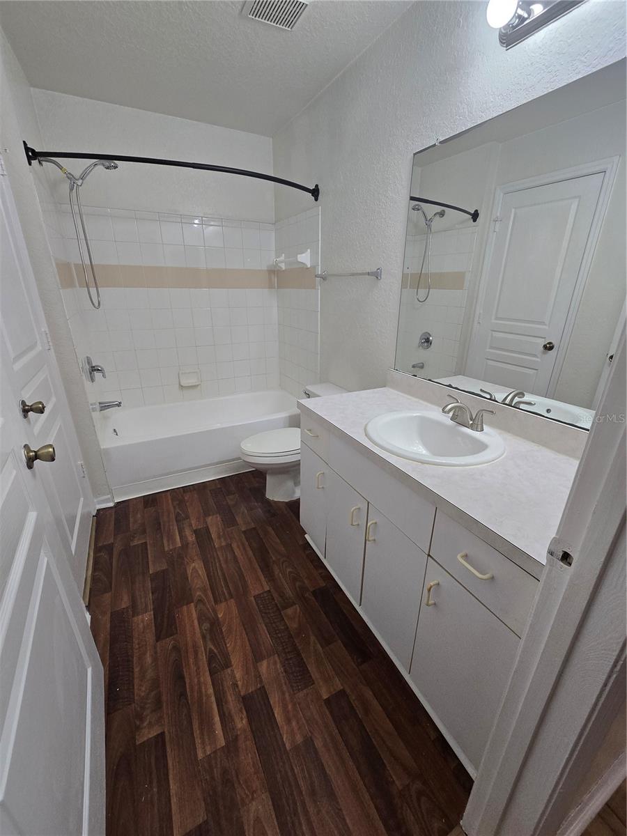 17112 Carrington Park Dr #902 Property Photo 13