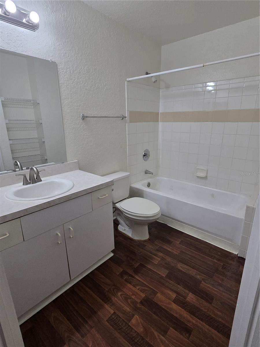 17112 Carrington Park Dr #902 Property Photo 16